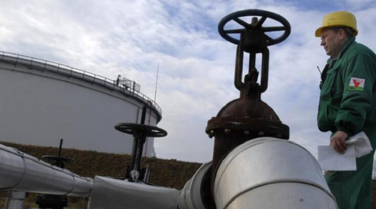 Livrările de petrol rusesc prin conducta Drujba către unele părţi din Europa de Est au fost suspendate temporar
