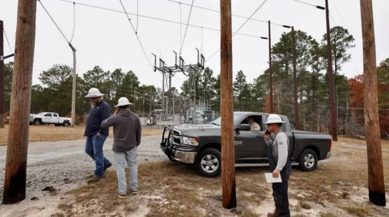 FBI investighează un atac armat în North Carolina vizând o reţea electrică în comitatul Moore